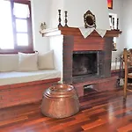 Σπίτι διακοπών Spacious House With Sea View In *