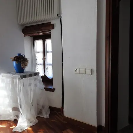 Spacious House With Sea View In Semesterbostad Volos