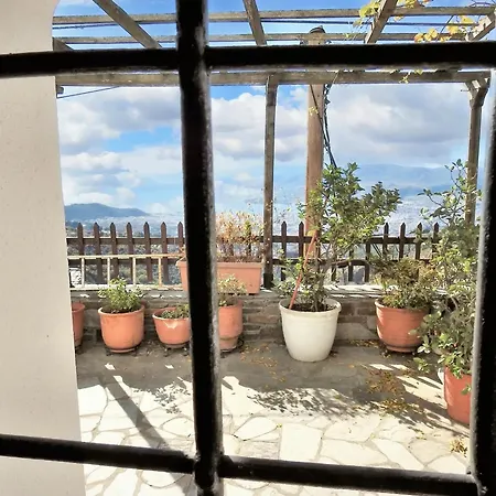 Дом отдыха Spacious House With Sea View In Волос