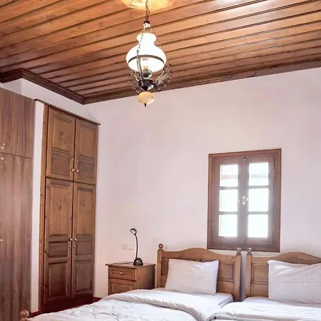 Дом отдыха Spacious House With Sea View In