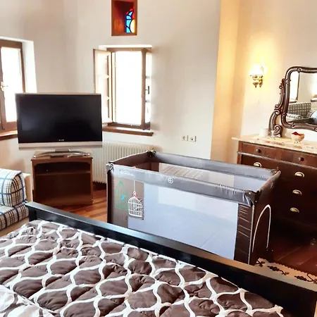 Дом отдыха Spacious House With Sea View In
