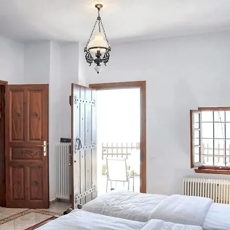 Spacious House With Sea View In * Volos