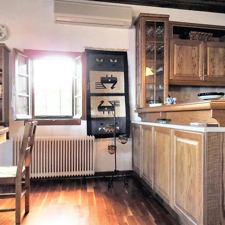 Spacious House With Sea View In Hébergement de vacances
