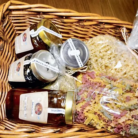 Spacious House With Sea View In * Volos