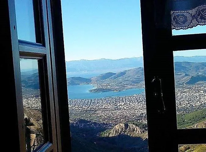 Spacious House With Sea View In 펜션 *