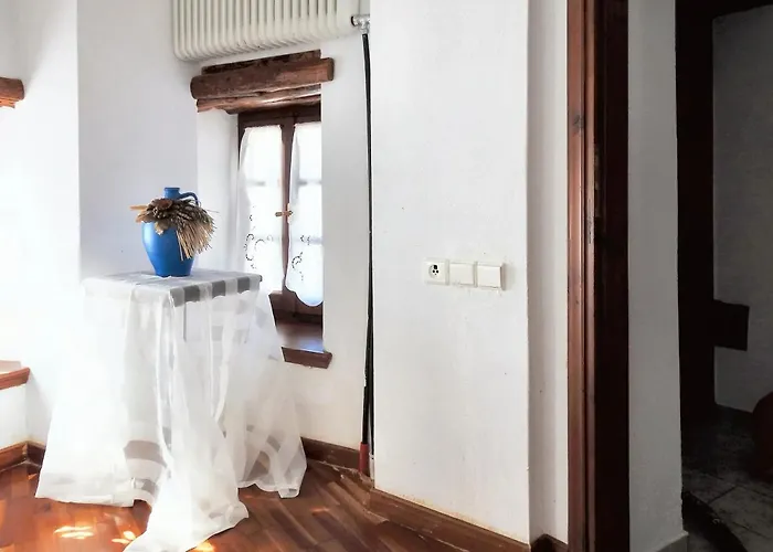 펜션 Spacious House With Sea View In